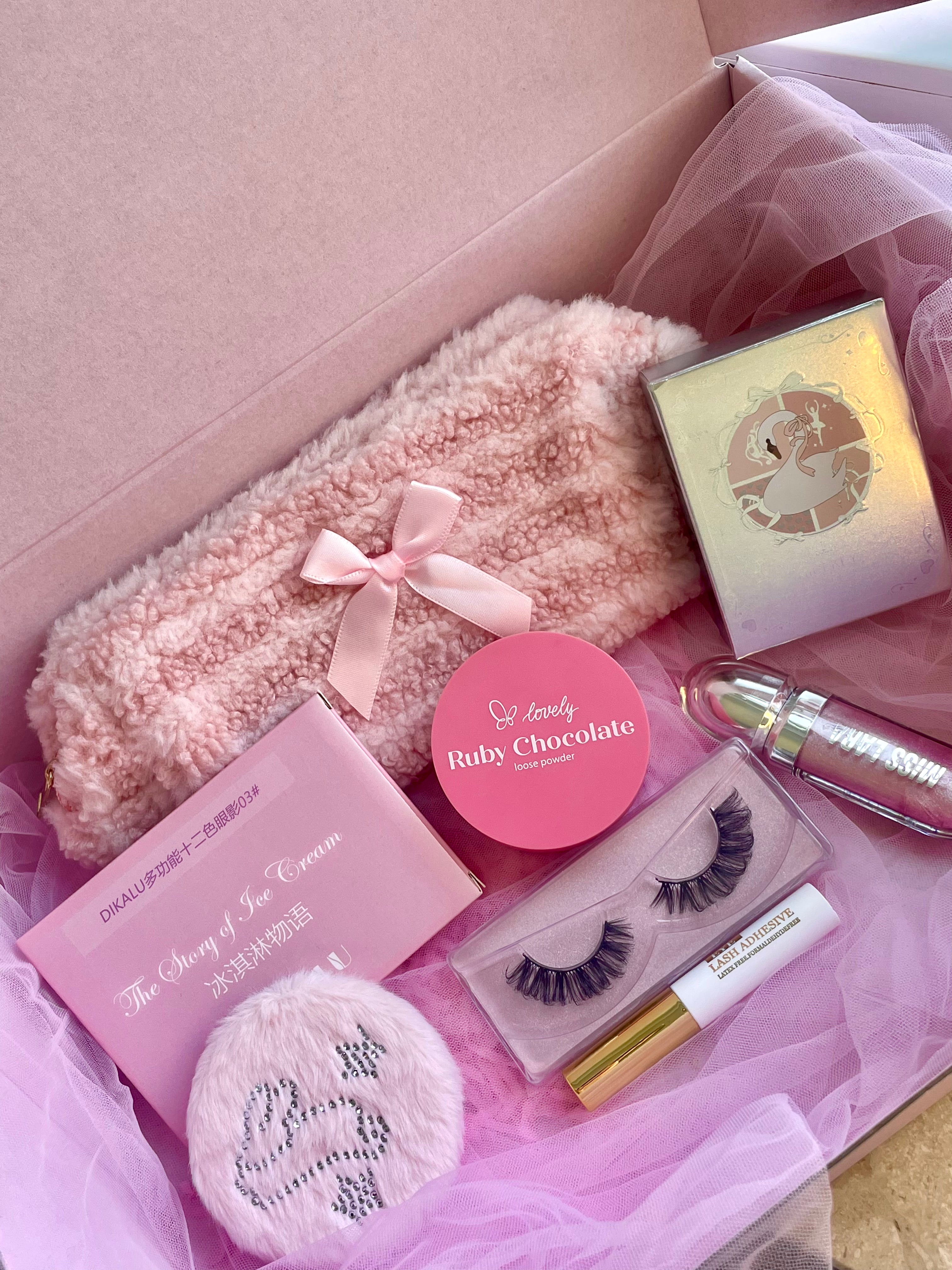 Blossom beauty box
