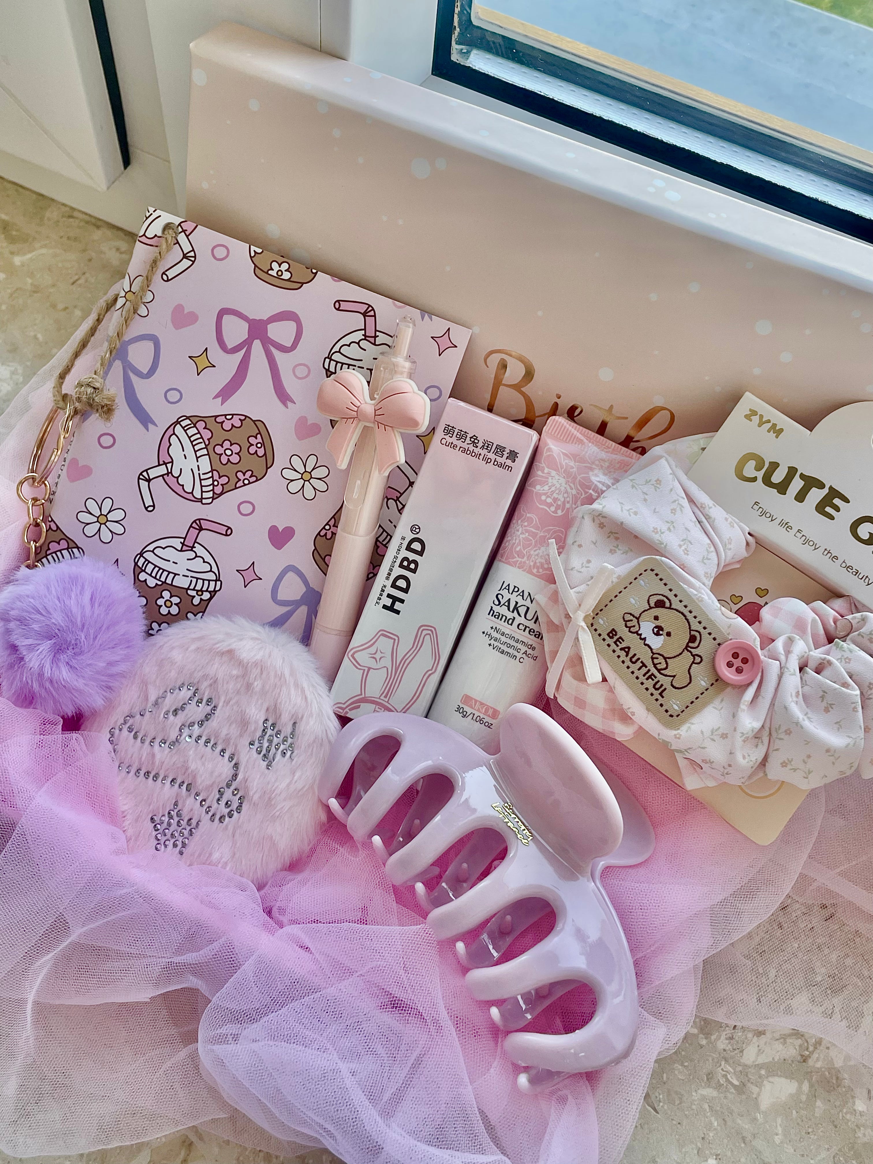 Mini angel box